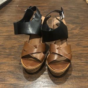 Mossimo two-toned wedges